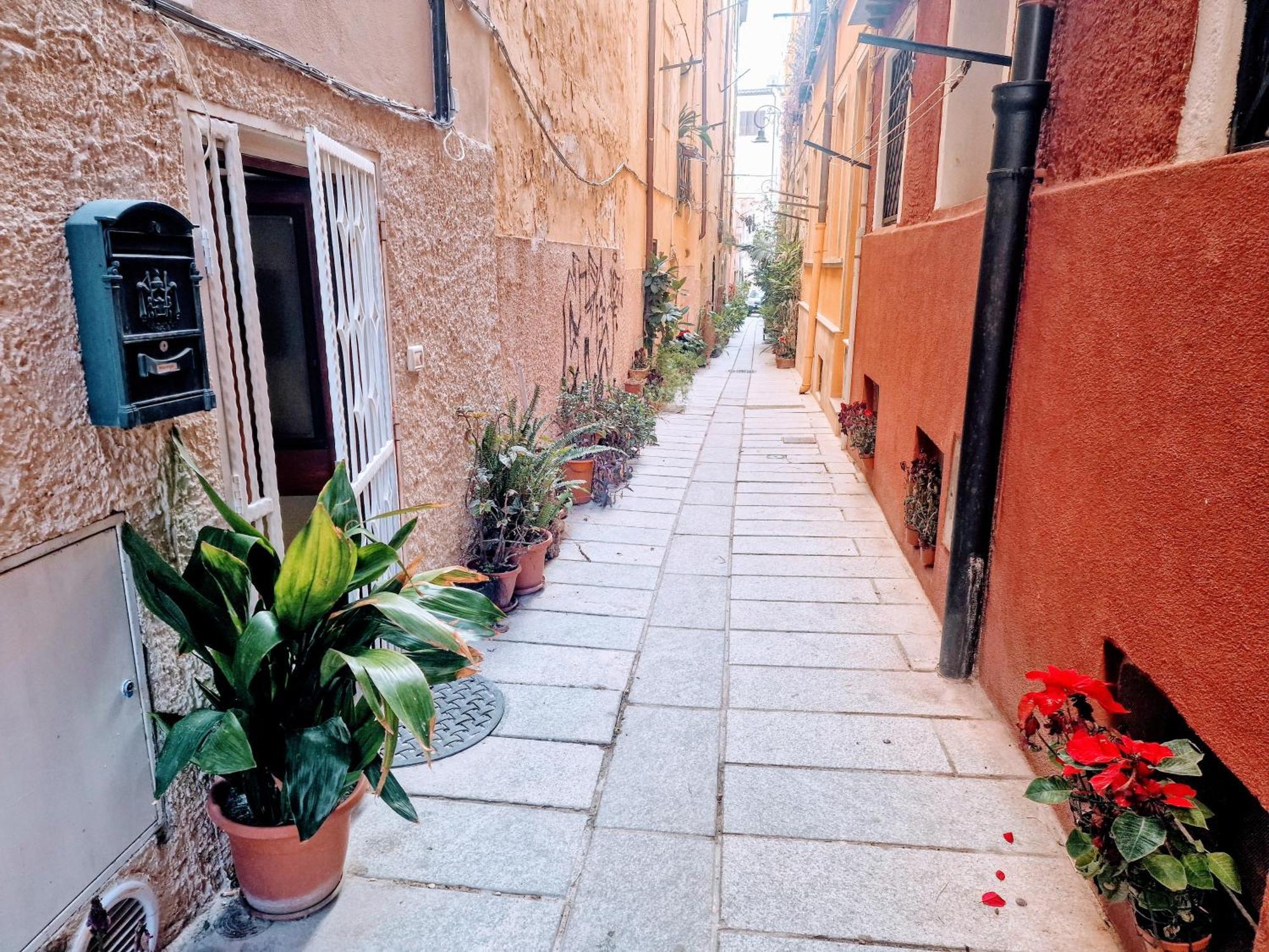 Casa Vacanza Castello Cagliari Esterno foto