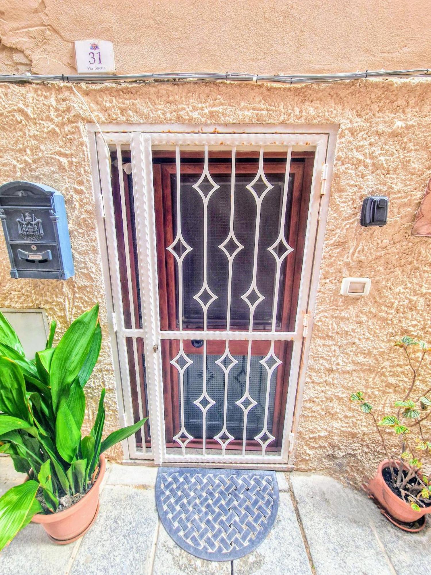 Casa Vacanza Castello Cagliari Esterno foto